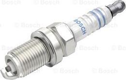 BOSCH F 000 KE0 P03 - Candela accensione www.autoricambit.com