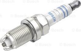 BOSCH F 000 KE0 P25 - Candela accensione www.autoricambit.com